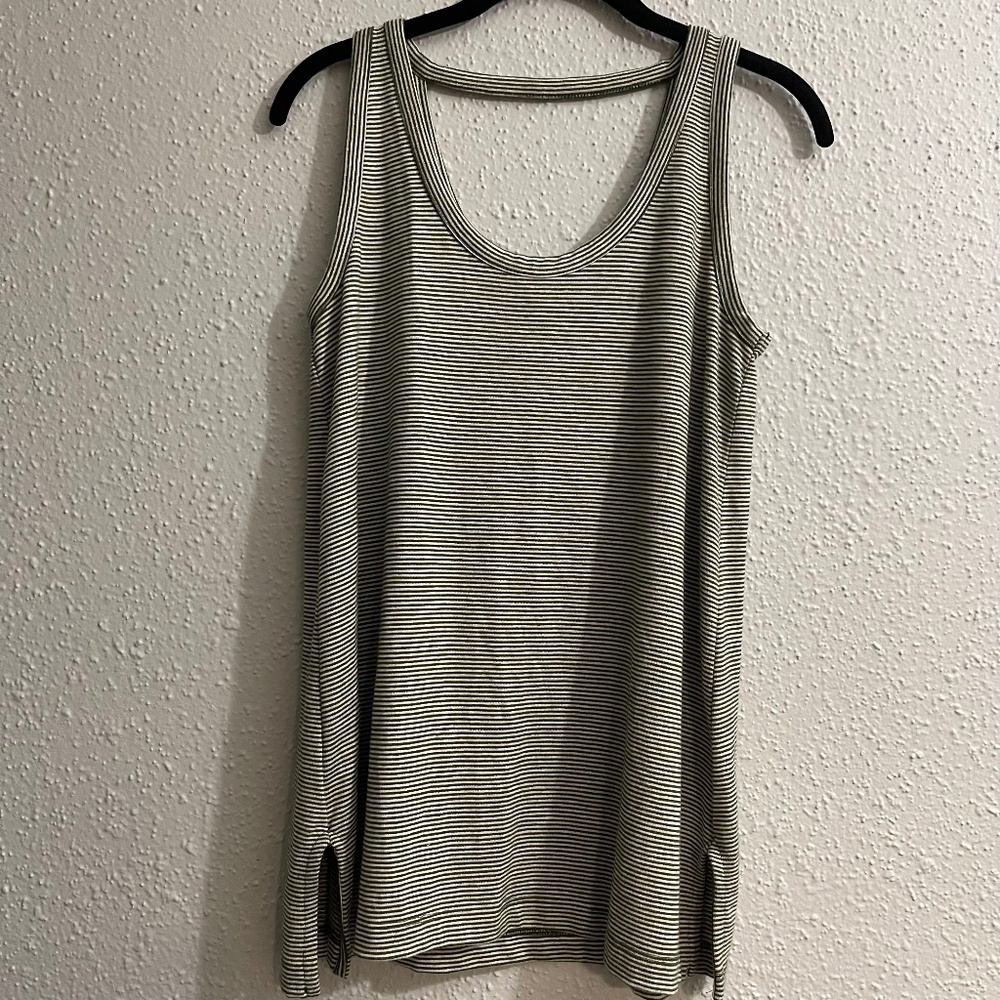 LOFT ribbed striped tank top, size M